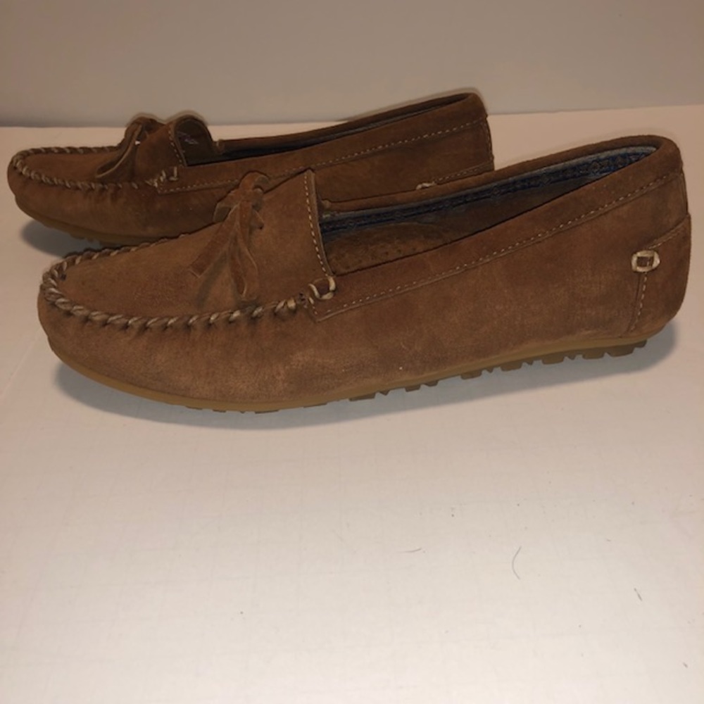 L.L. Bean moccasins size 7 NWOT